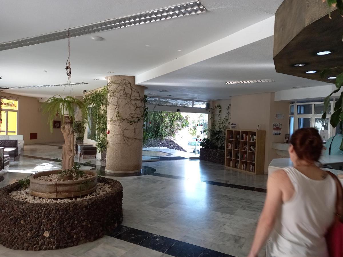 Cousy Holiday Apartment In Sunny Golf Del Sur San Miguel de Abona Exteriör bild